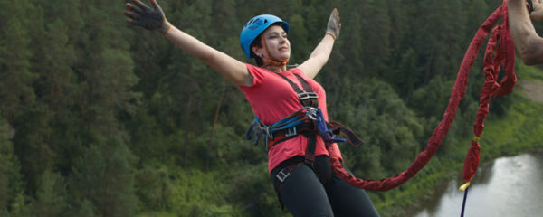 Saut à l'élastique